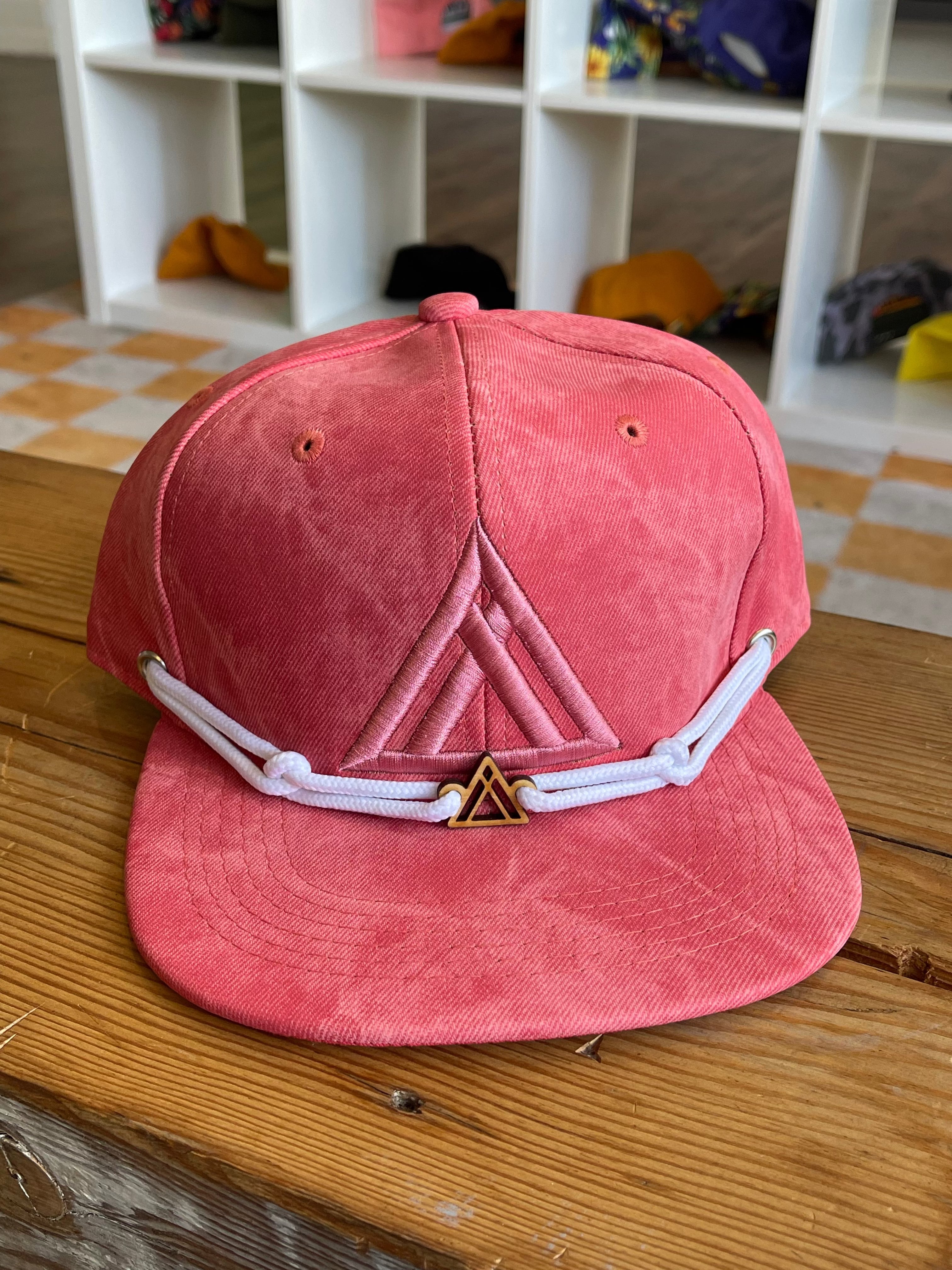 10/20 Puff Triangles flash drop #2 Findlay Hats