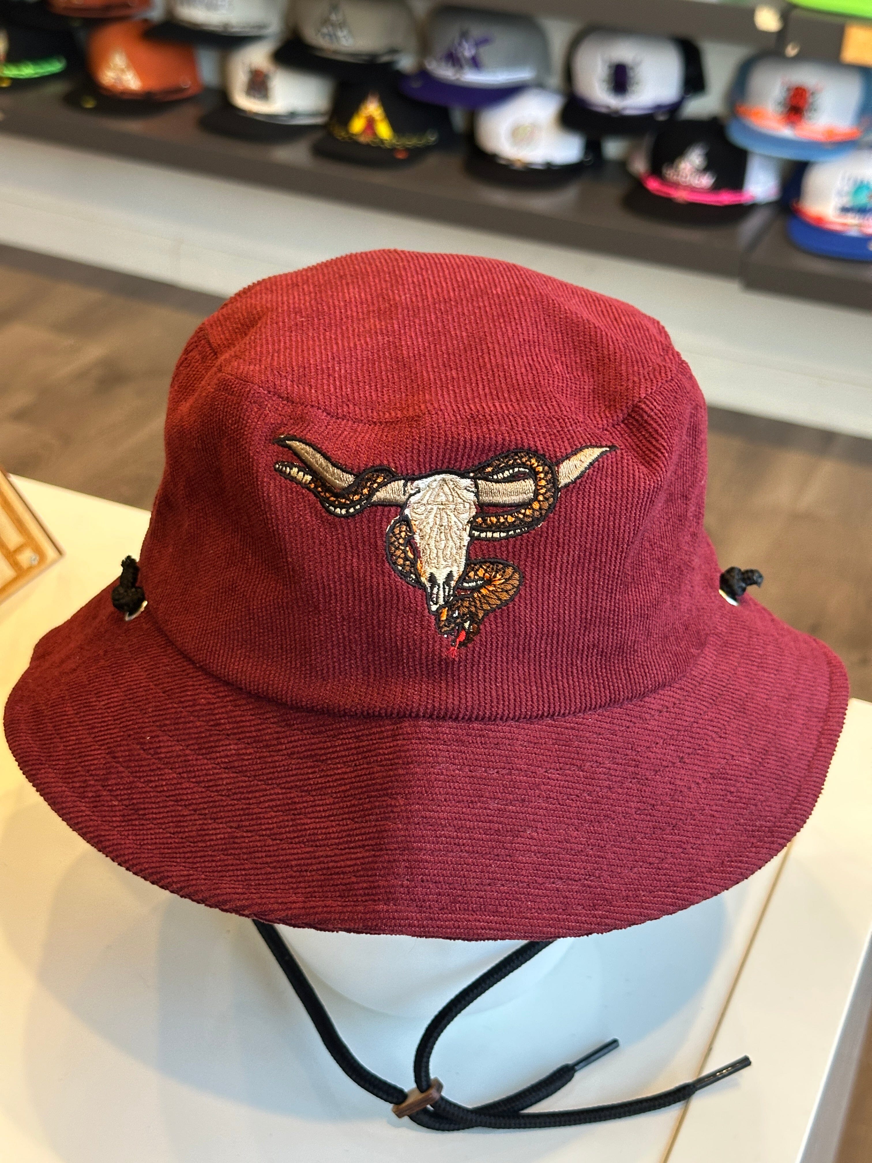 12/5 Wicked Winter flash drop #18 Findlay Hats