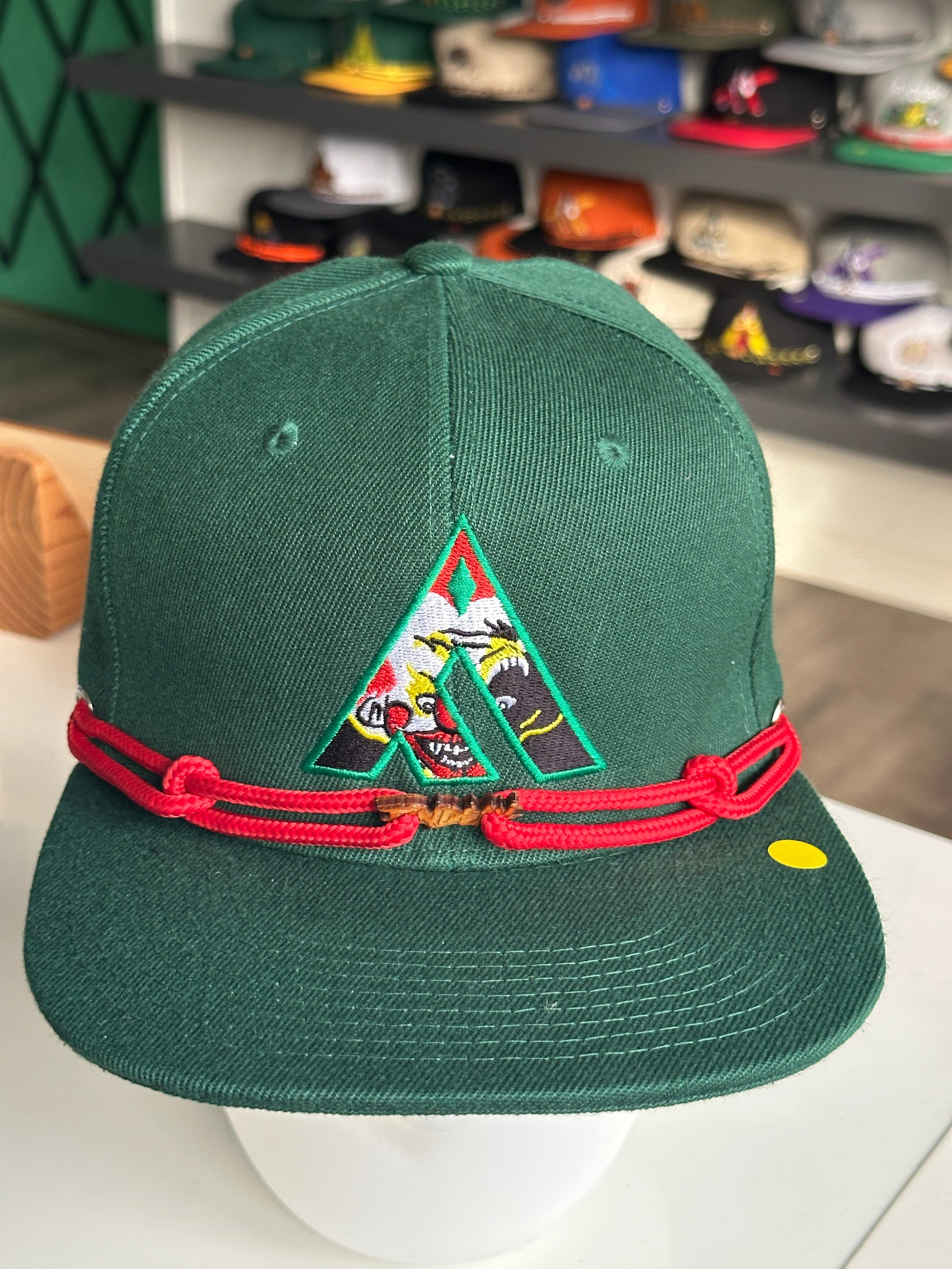 12/23 retail snaps flash drop #18 Findlay Hats