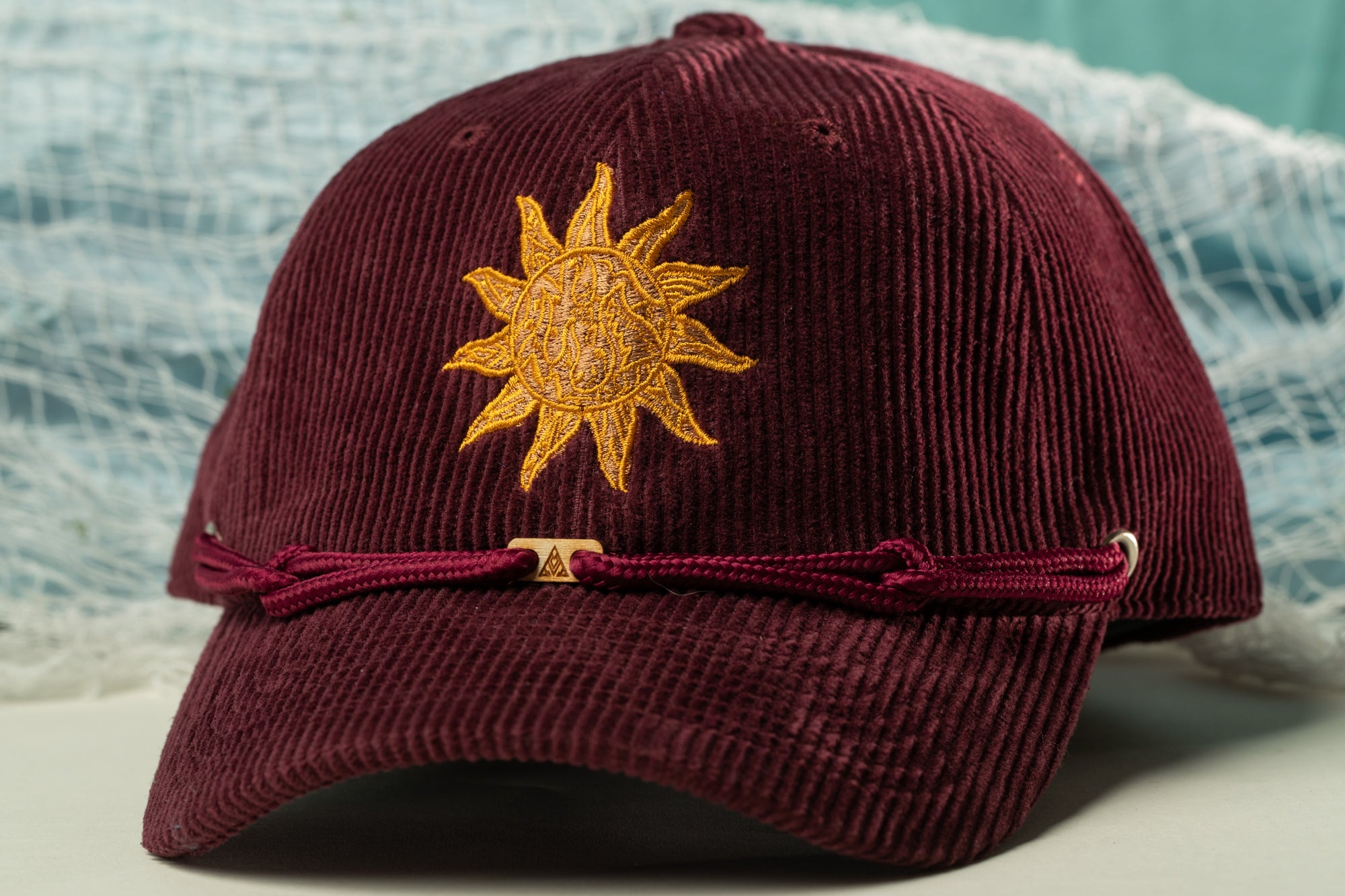 Maroon Solstice (1 of 16)