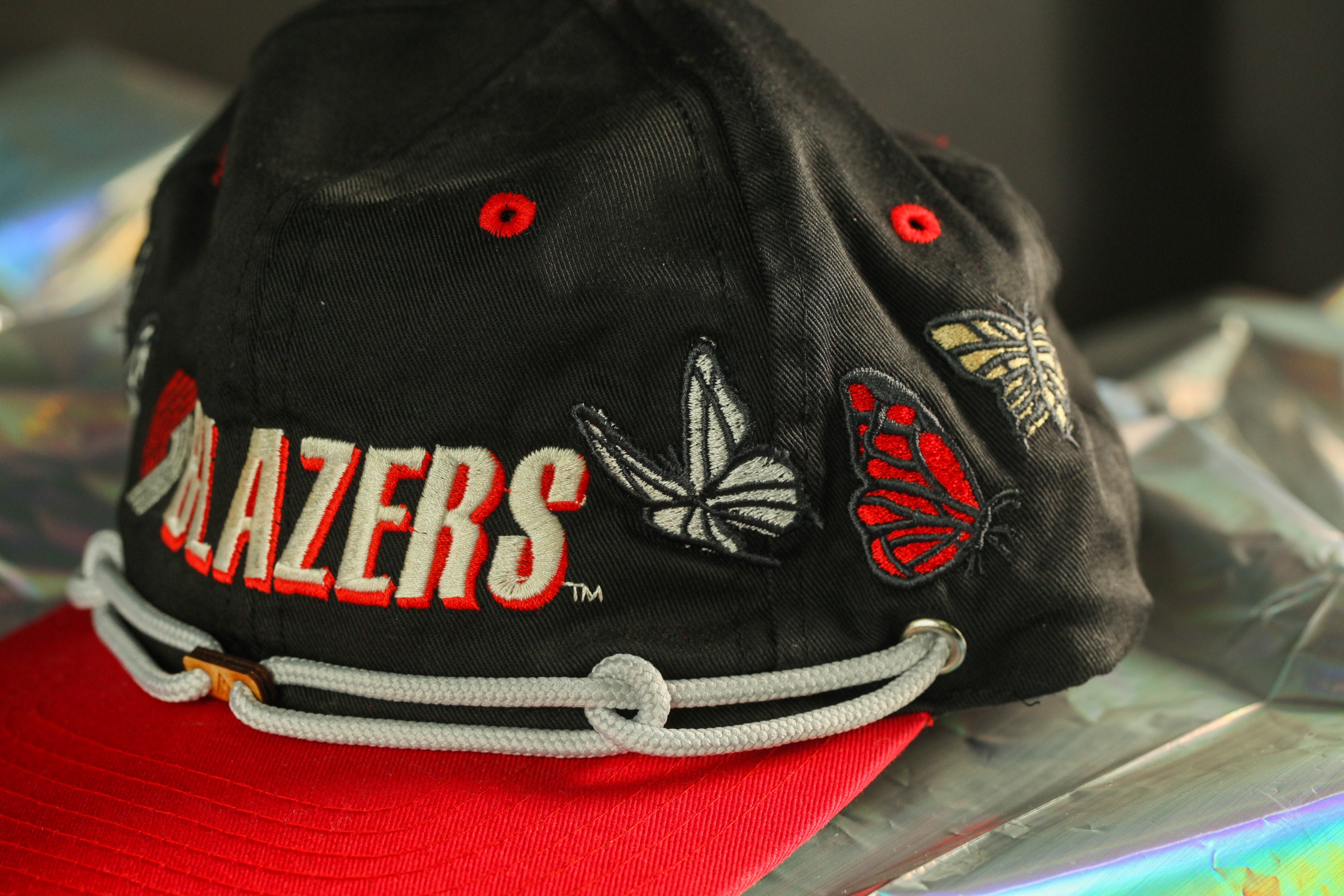 Vintage Basketball Hat with Butterflys - Black / Red