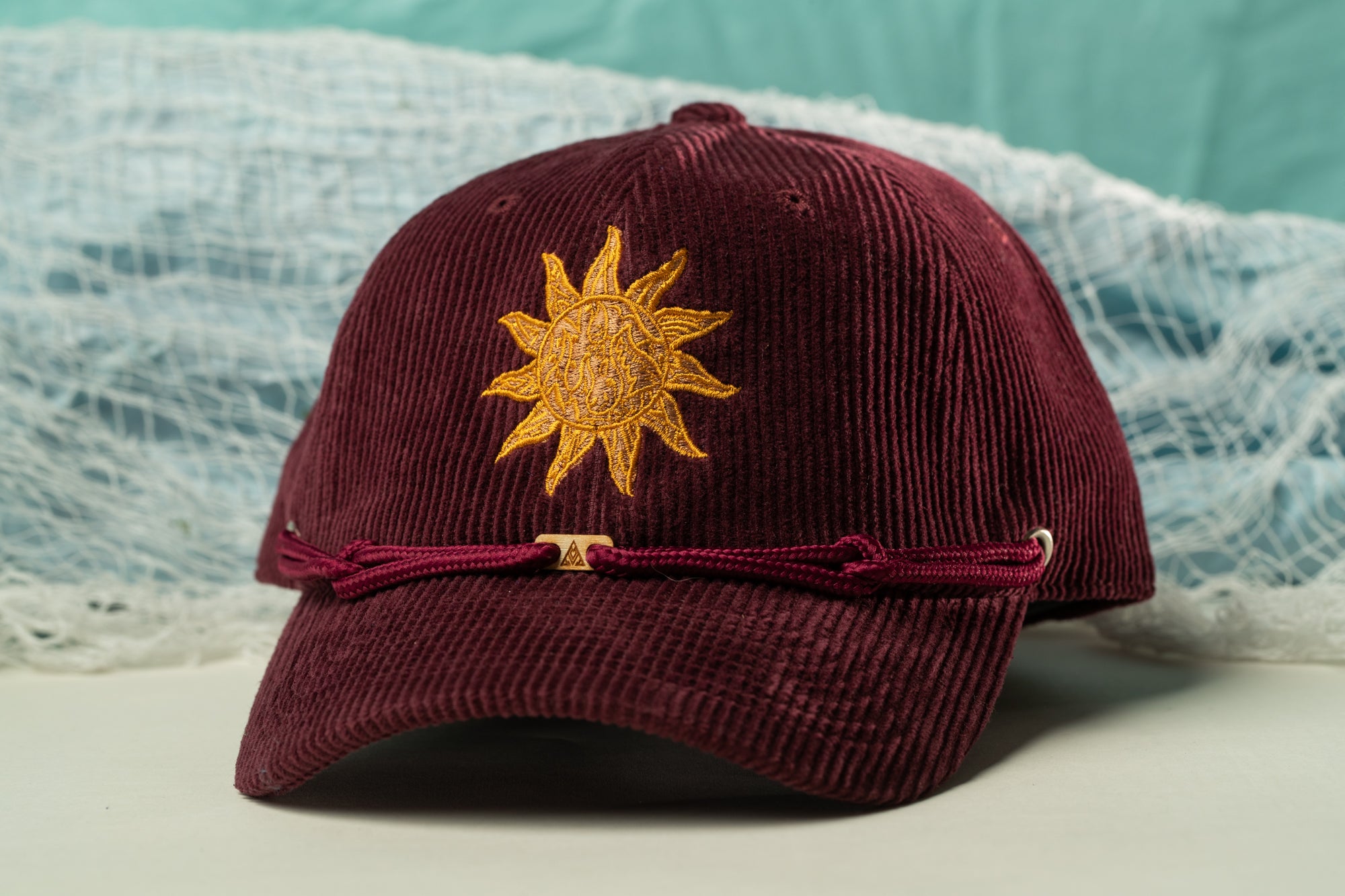 Maroon Solstice (1 of 16)